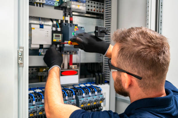 Best Licensed Electrician  in The Hills, TX